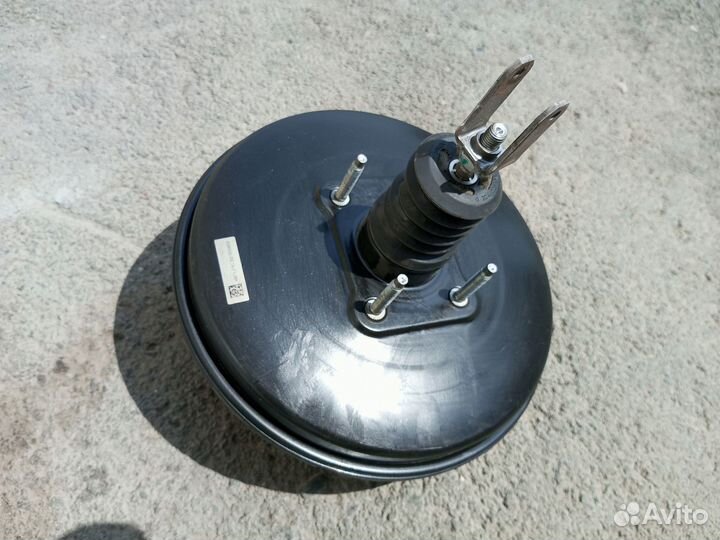 Вакуумный усилитель тормозов Camry 50 левый руль