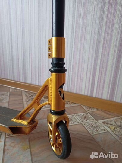 Самокат взрослый, трюковой