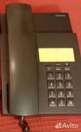 Старый телефон