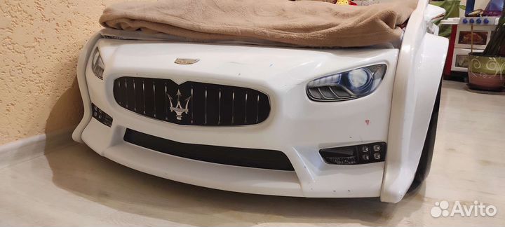 Детская кровать машина с матрасом