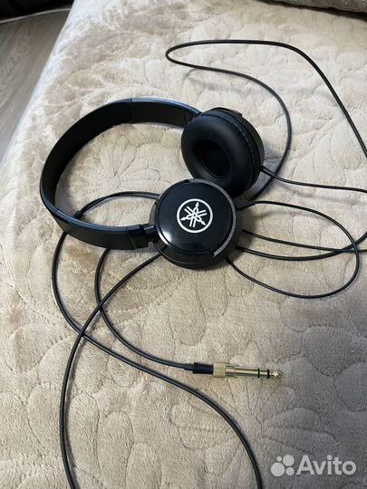 Наушники Yamaha