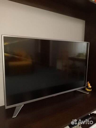 Телевизор Artel SMART tv 43