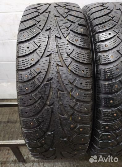 Hankook Winter I'Pike 215/60 R17 99W