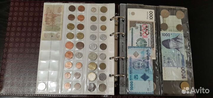 Альбом под монеты с монетами