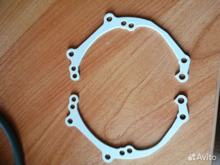 Переходная рамка для toyota RAV 4 модуль Hella 3R