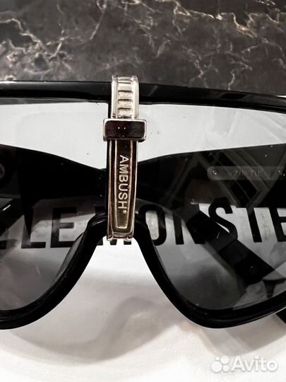 Солнцезащитные очки gentle monster