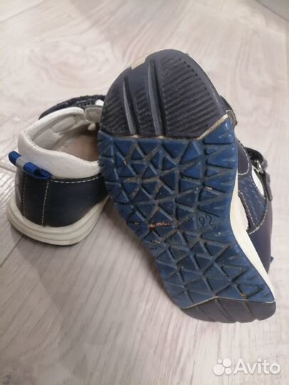 Сандалии Сказка 22 размер