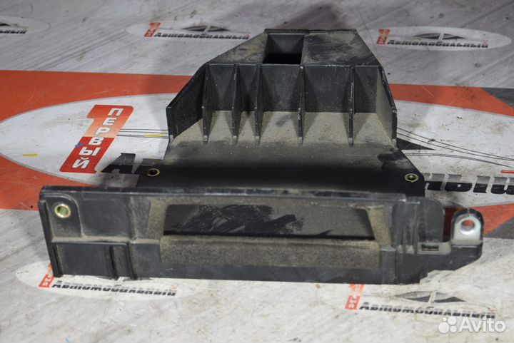 Кнопка c Toyota Caldina ST210G 3S-FE