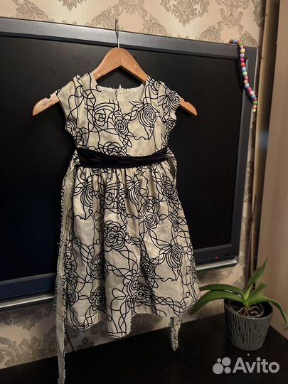 Платье для девочки 110