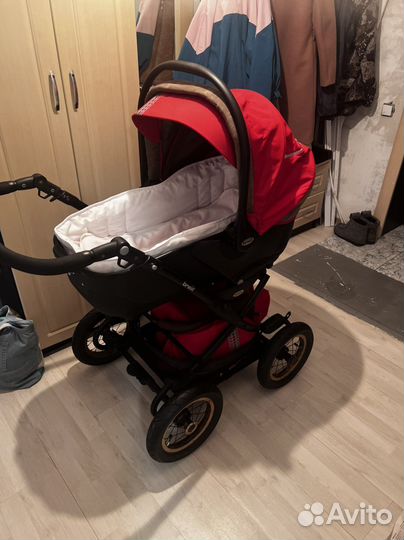 Коляска brevi