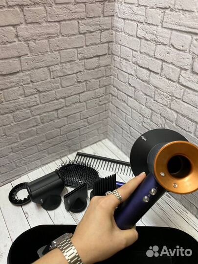 Фен dyson supersonic hd07 с расческой в кейсе