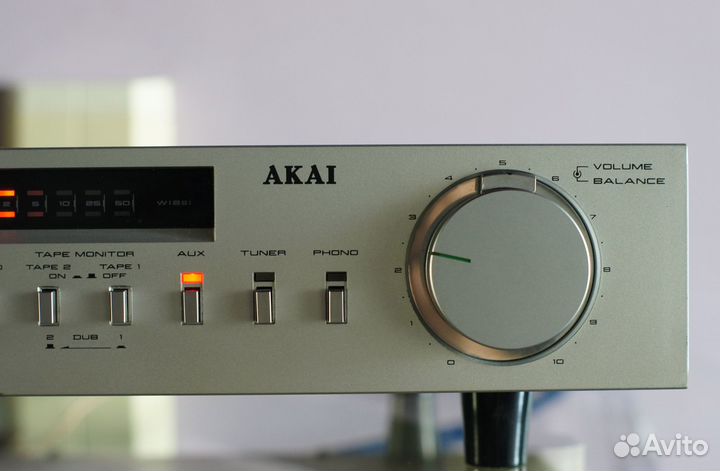 Аналоговый усилитель Akai AM-U22