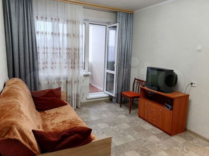 2-к. квартира, 47 м², 8/9 эт.