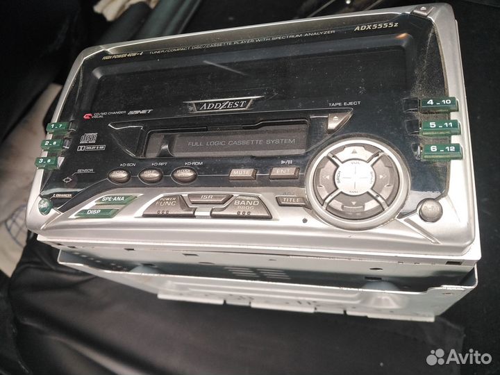 Кассетная автомагнитола
