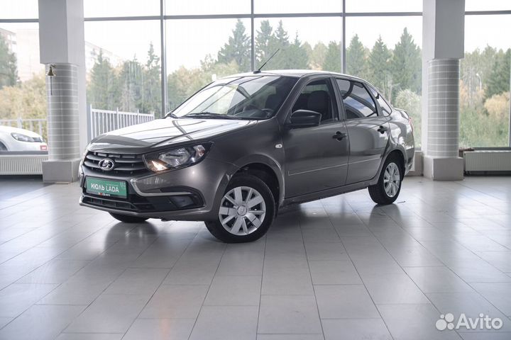 LADA Granta 1.6 МТ, 2021, 12 997 км