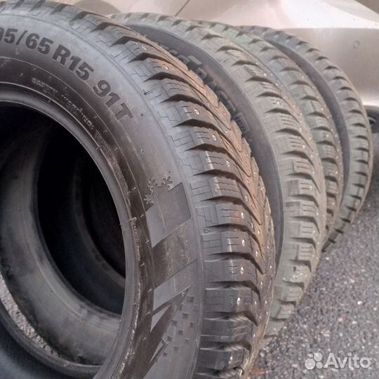 Marshal Wintercraft Ice WI31+ 195/65 R15