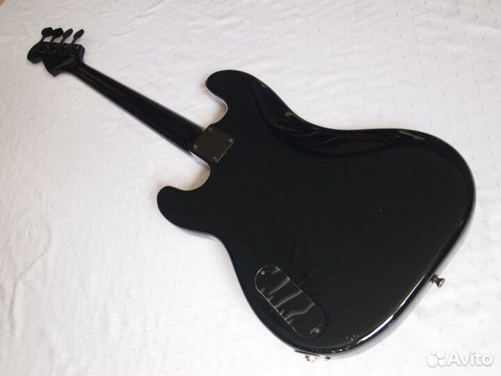 Fender Precision Bass PB62-77 All Black 2004 japan