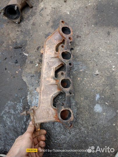 Выпускной коллектор Toyota Mark Ii LX70 2L