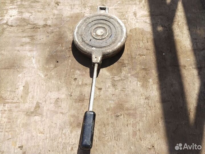 Вафельница орешница СССР