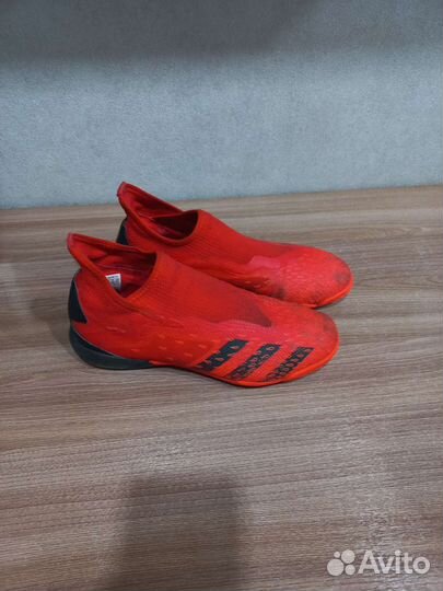 Футзалки adidas predator