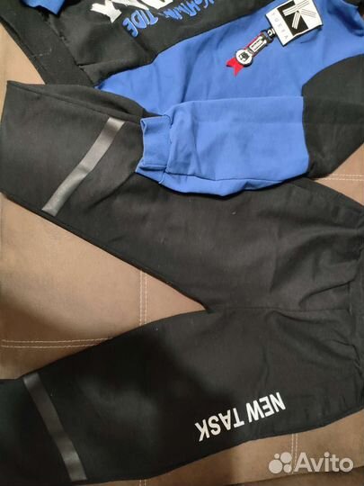 Два костюма на мальчика 140р