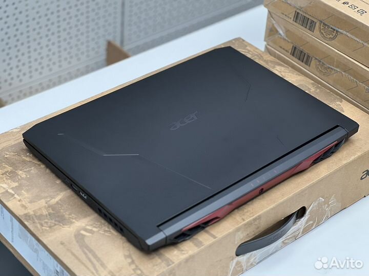 Acer Nitro 17.3 144Hz RTX3070 8G Ryzen 7 5800H