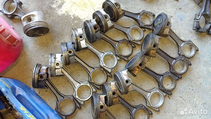 Шатуны с поршнями LADA Granta