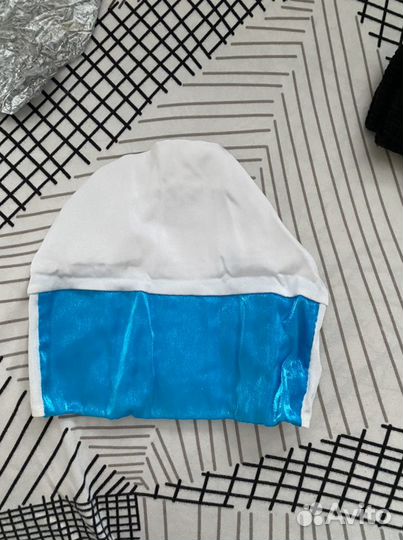 Платки, шапки, перчатки