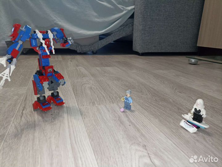 Набор lego человек паук