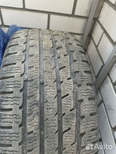 Kumho I'Zen KW27 225/55 R17