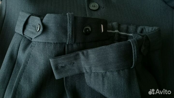Школьный костюм в идеале 146-152/36