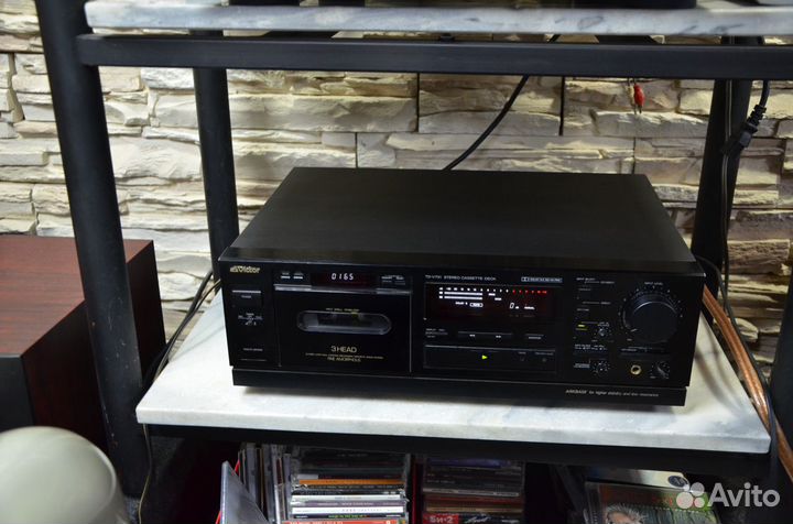 Топовая кассетная дека Victor TD-V731