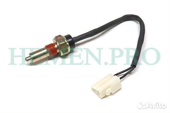 Датчик включения заднего хода Foton 1049А 1051