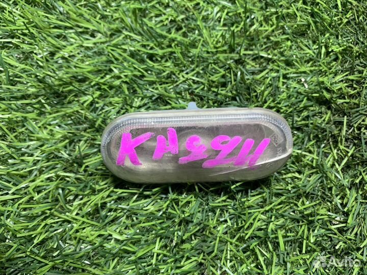 Повторитель на крыло Volkswagen Caddy 3