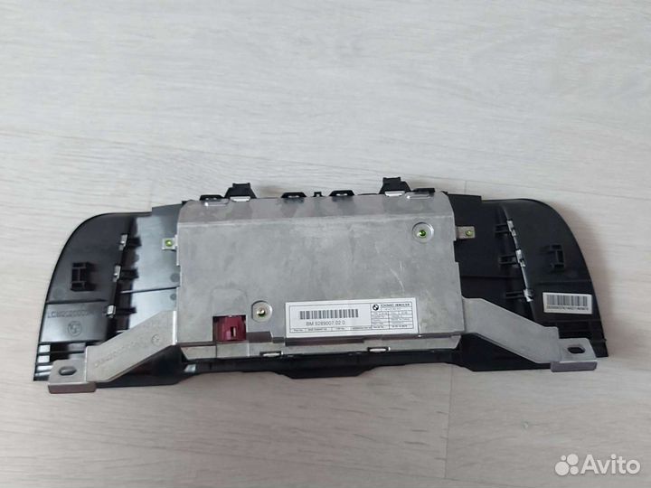 Дисплей NBT 6pin BMW F10 рестайлинг