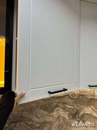 Кухня мдф со столешницей. Цена реальная