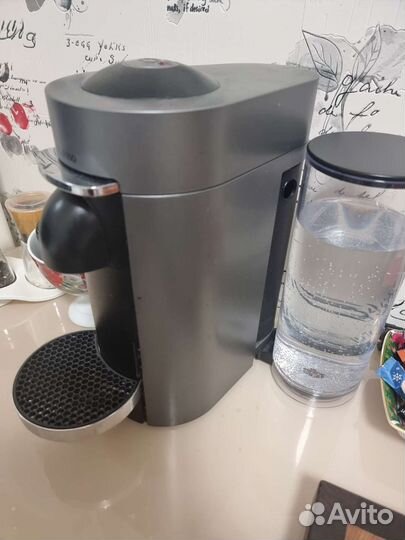 Кофемашина Nespresso vertuo