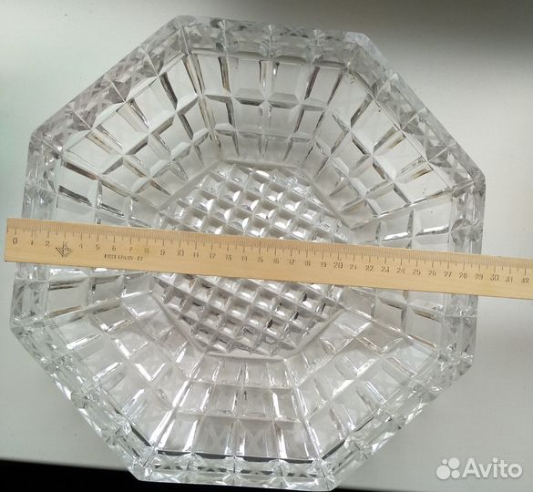 Ваза хрустальная