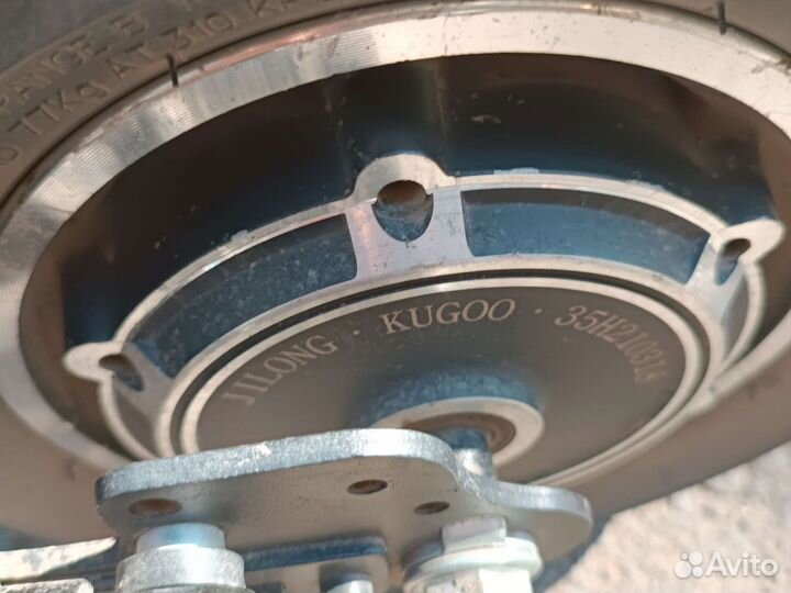 Электросамокат kugoo m4