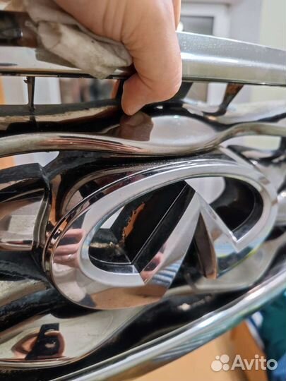 Решетка радиатора infiniti fx37