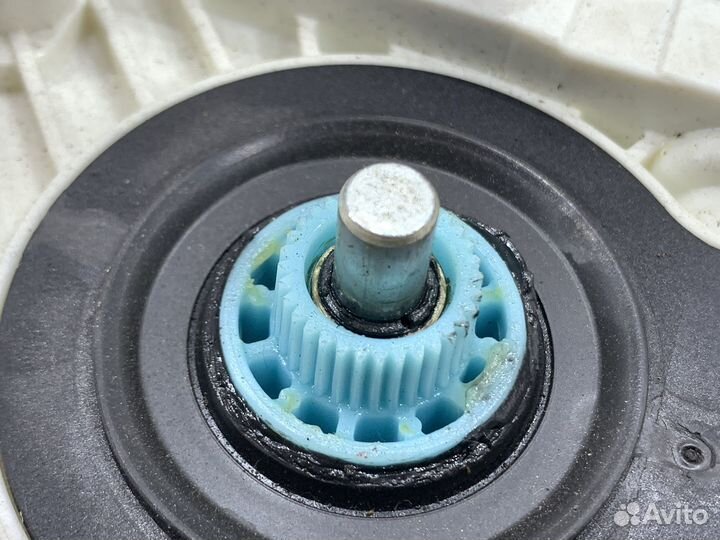 Моторчик стеклоподъёмника VAG