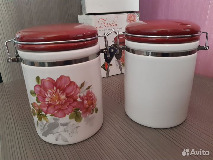Банка для сыпучих продуктов