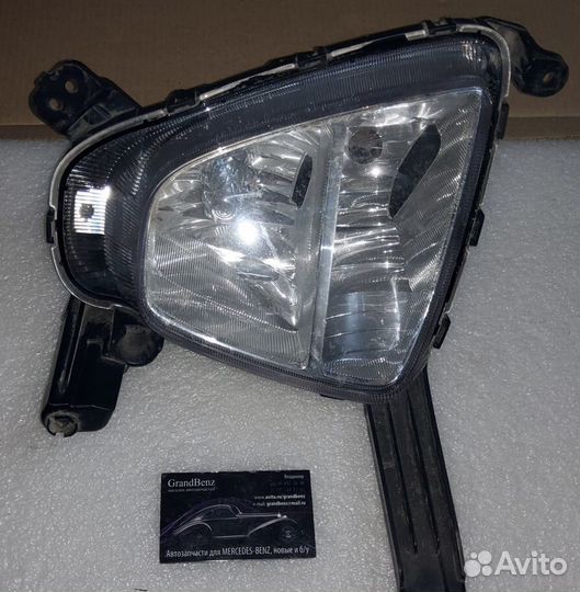 Фары противотуманная правая Kia Sorento 92202C5100