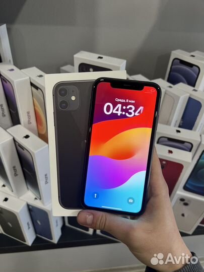 iPhone 11, 64 ГБ