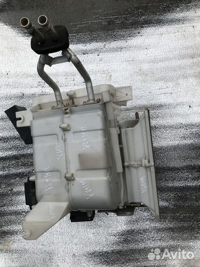 Ниссан Патрол У61 корпус печки