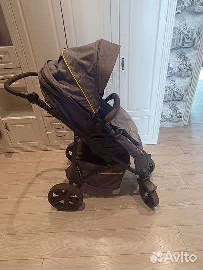 Прогулочная коляска бу