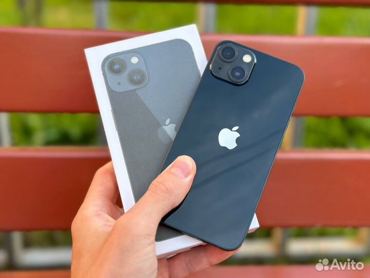 iPhone 13, 256 ГБ