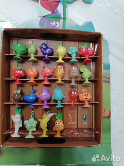 Веселые прилипалы и коллекция тролли