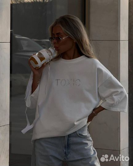 Футболка женская toxic оверсайз