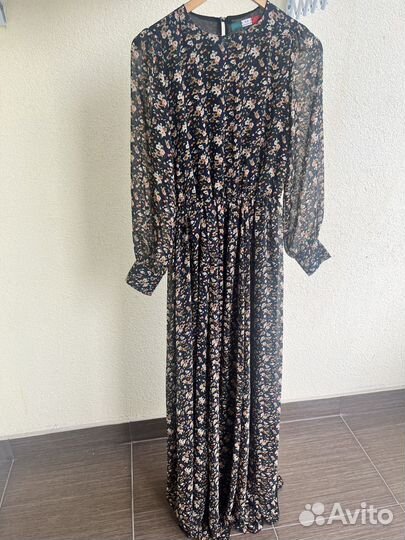 Вечернее платье в пол